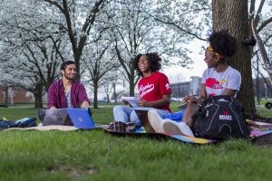 Students studying near Wood Fountain at IU Indianapolis.