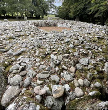 A photo of ancient Scottish burial ruins.