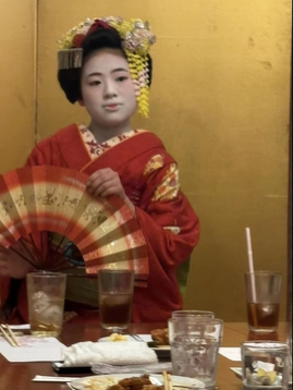 A photo of a geisha.