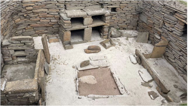 A photo of the remains of an ancient house.