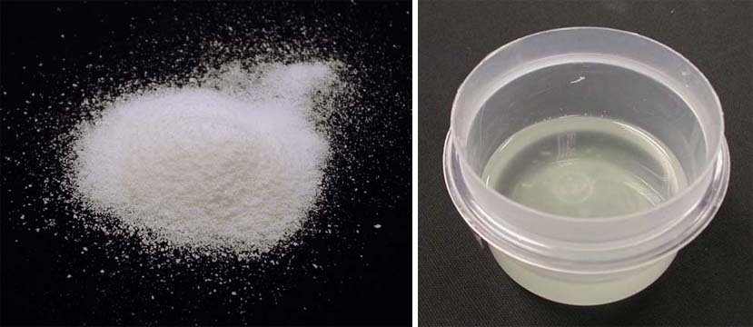 Methylcellulose powder and made-up methylcellulose to be used as adhesive or poultice