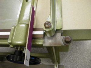Using the width template to cut the width of the A tray floor