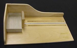 Measuring the A tray width
